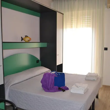 Tre Stelle فندق ريميني